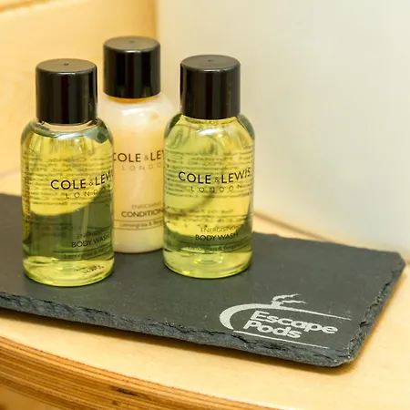 Spring Wood Luxury Pod With Hot Tub At Fell View Park Kirkby Lonsdale Casterton