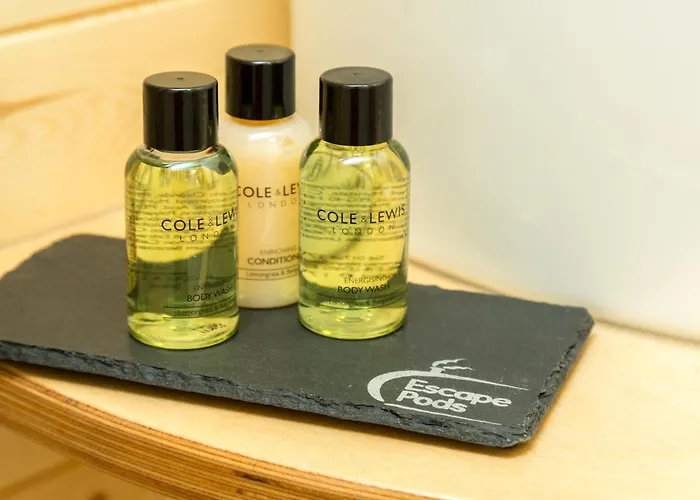 Spring Wood Luxury Pod With Hot Tub At Fell View Park Kirkby Lonsdale Casterton