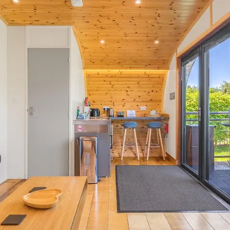 Spring Wood Luxury Pod With Hot Tub At Fell View Park Kirkby Lonsdale * Casterton